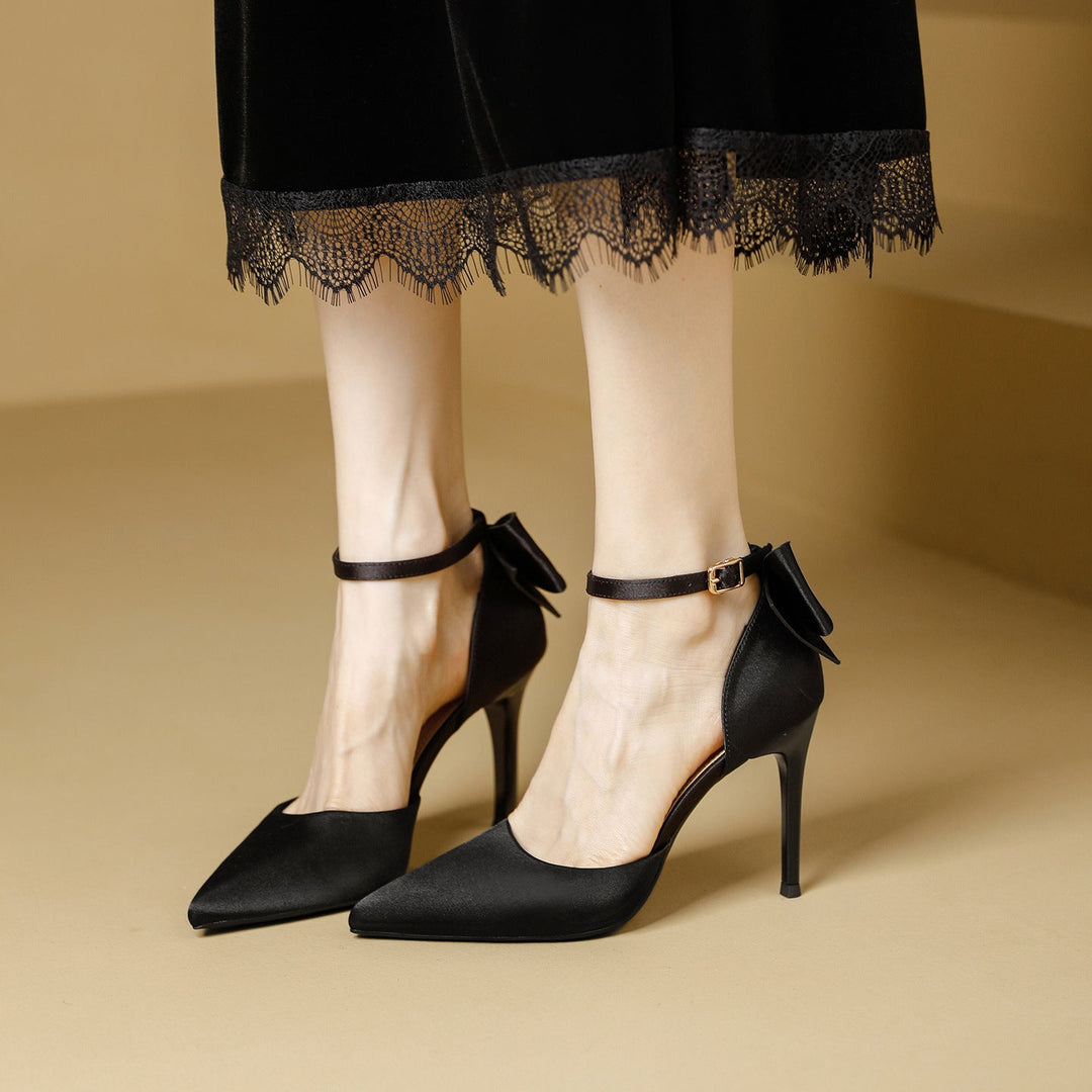 Damen schicke High Heels mit dekorativem Schleifenverschluss Echoarchiv