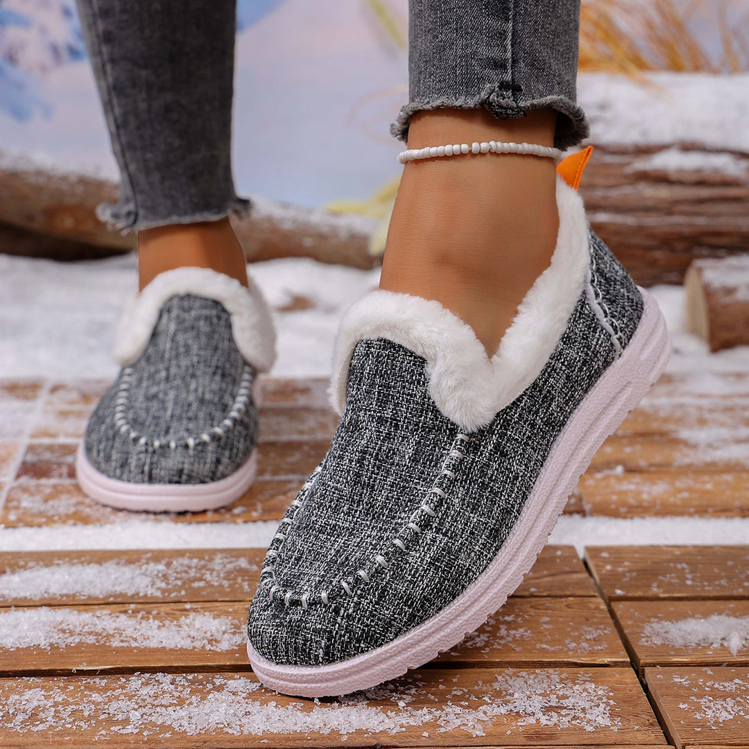 Damen Gefütterte Slip-On Mokassin‑Hausschuhe mit Teddyfutter, handgestepptem Vorderblatt und profilierter Gummisohle Echo Archiv