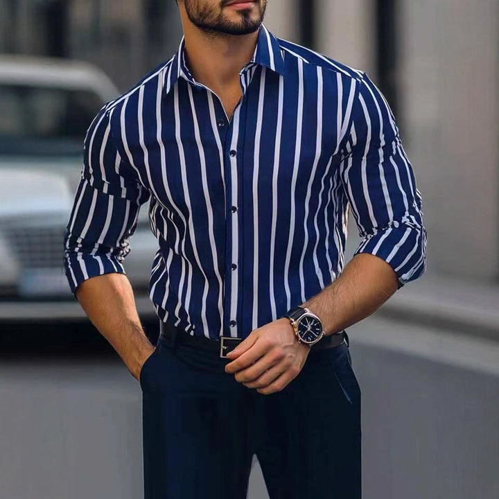 Herren Slim-Fit Hemd mit vertikalen Streifen Echoarchiv