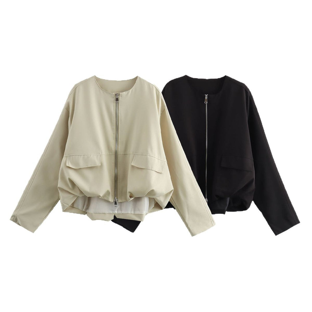 Damen Leichte Cropped Bomberjacke mit Rundhals, Zwei-Wege-Reißverschluss und Pattentaschen Echo Archiv