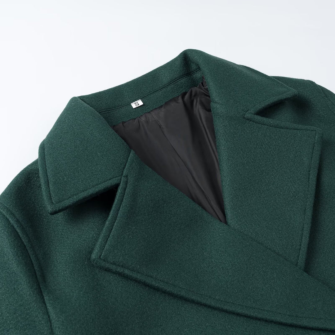 Damen Kurz-Peacoat aus Wollmix mit doppelreihiger Knopfleiste und Manschettenriemen Echoarchiv