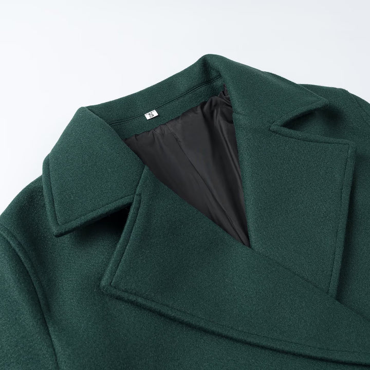 Damen Kurz-Peacoat aus Wollmix mit doppelreihiger Knopfleiste und Manschettenriemen Echoarchiv