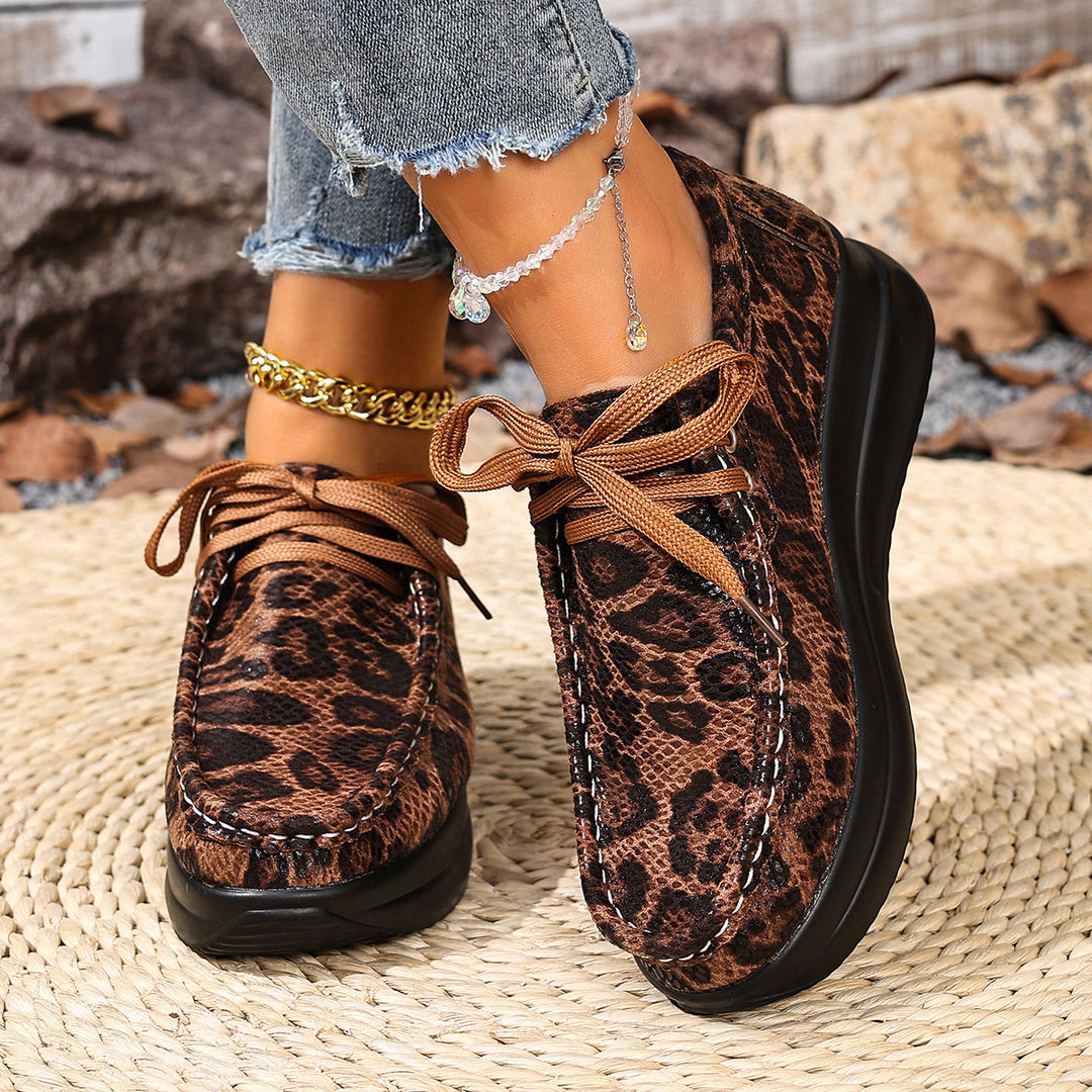 Damen Mokassin‑Sneaker mit Leopardenmuster, dicker Komfortsohle und Schnürung Echo Archiv