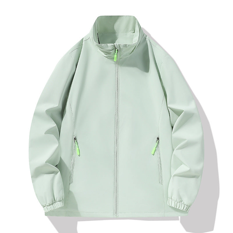 Herren Minimalistische Softshell-Outdoorjacke mit Stehkragen, wind- und wasserabweisender Membran und fluoreszierenden Zipper-Pulls Echo Archiv