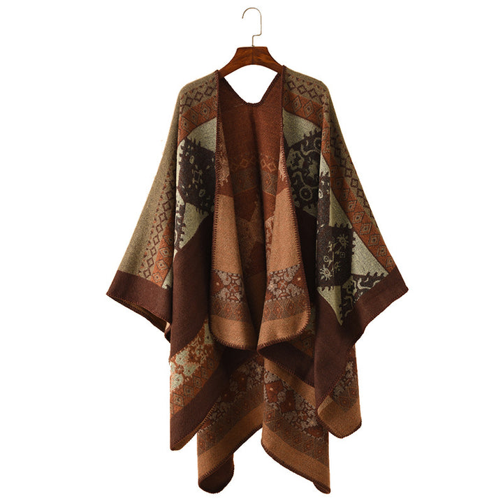 Damen Oversize Strickponcho mit folklorischem Jacquardmuster – Avérine