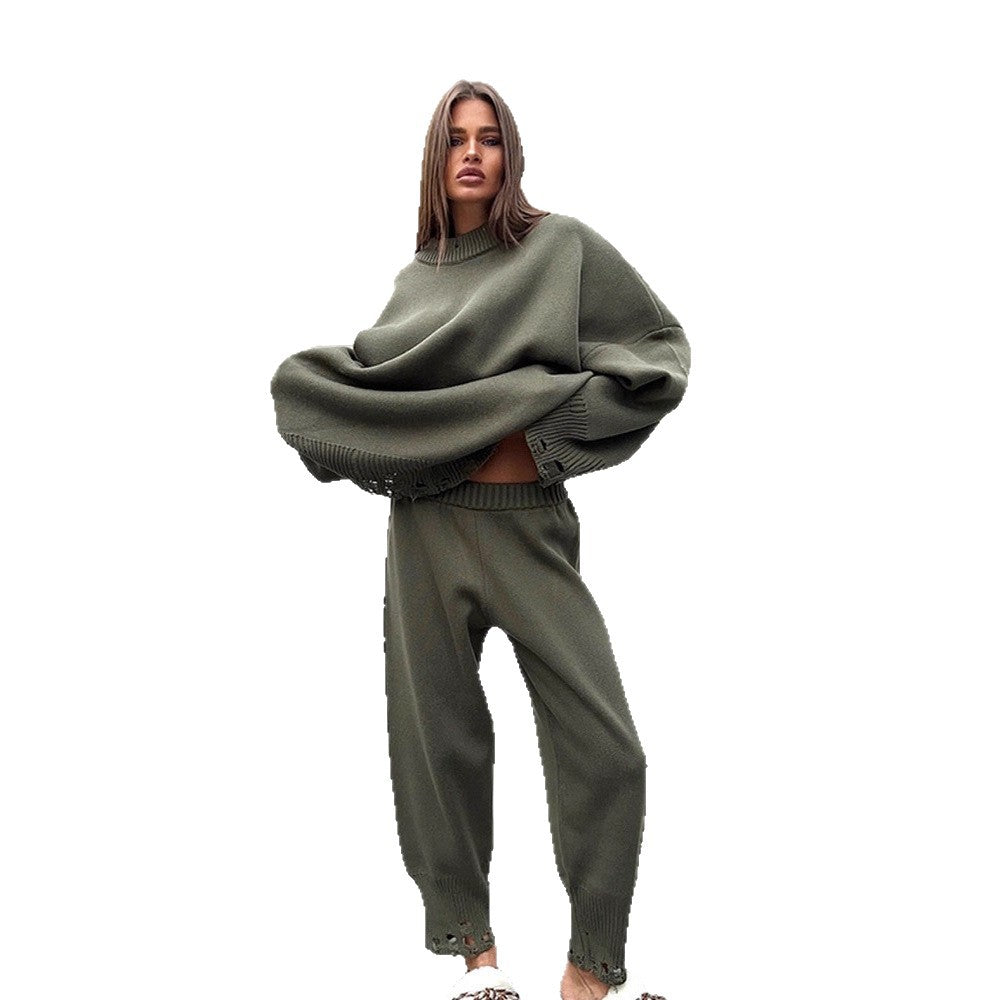 Damen Oversize-Strickset aus Feinstrick mit Destroyed-Saum, weitem Pullover und legerer Schlupfhose Echoarchiv
