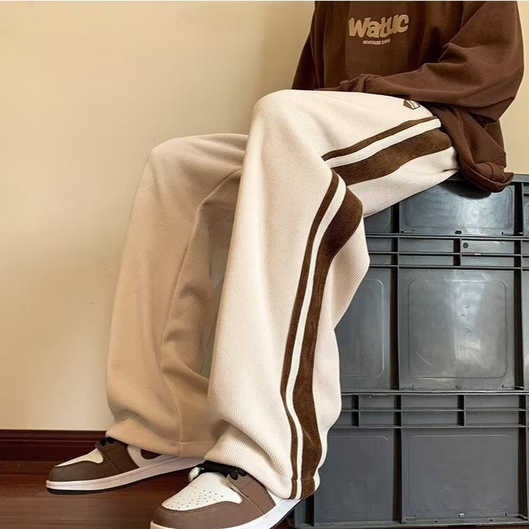 Herren Bequeme Chino-Hose mit Kontraststreifen Echoarchiv
