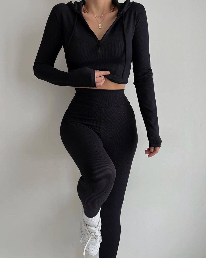 Damen figurnahes Rippjersey-Halbzip-Set mit tailliertem Longsleeve und High-Waist-Leggings – Avérine