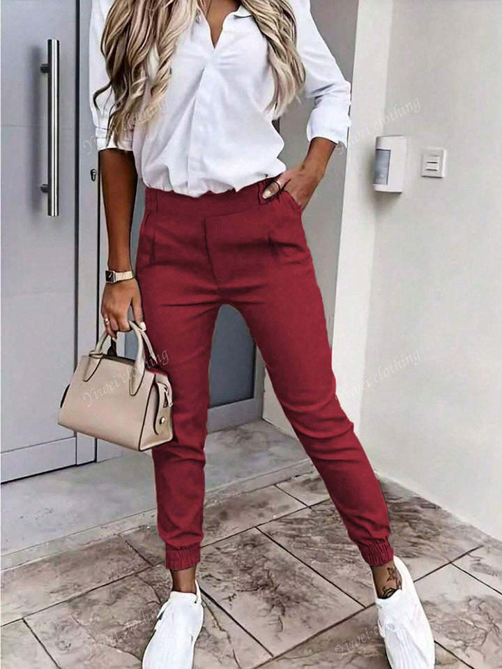 Damen Enganliegende Chino-Jogger mit hohem Bund und elastischen Bündchen – Avélisse