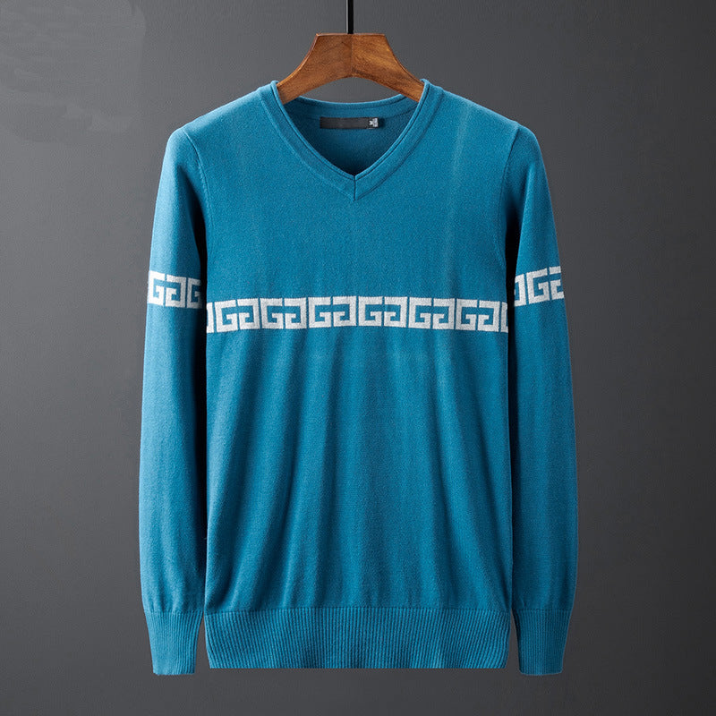 Herren Pullover mit V-Ausschnitt und dekorativem Muster Echoarchiv