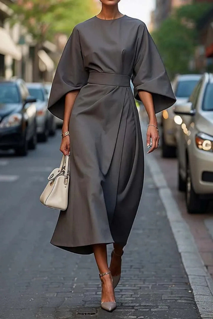 Damen Elegantes Midikleid mit weitem Kimonoärmel, tailliertem Gürtel und drapierter A‑Linie Echoarchiv