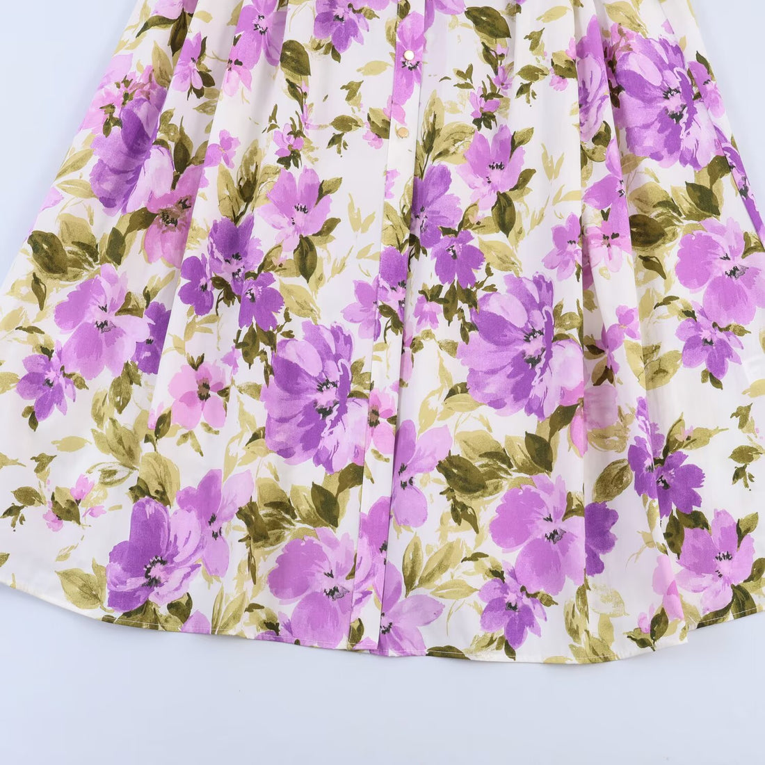 Damen Midikleid mit Hemdblusenkragen, taillenbetontem Flechtgürtel und Volantrock Echo Archiv