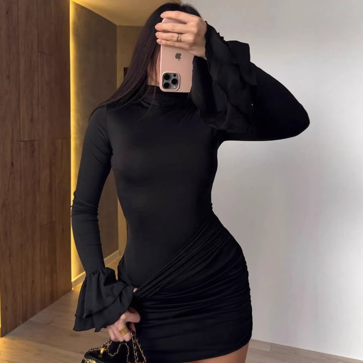 Damen Eng anliegendes Minikleid mit Rüschen-Volantärmeln und geraffter Wickeloptik Echoarchiv