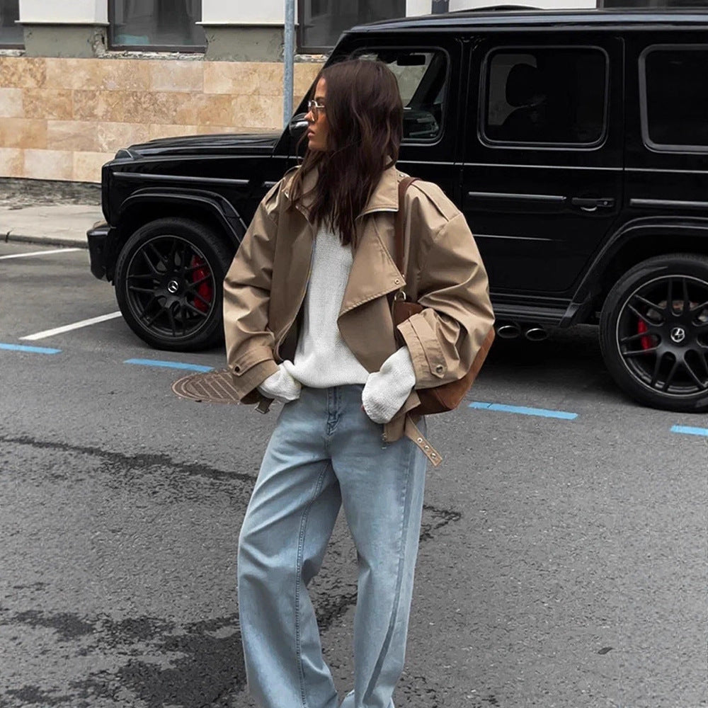 Damen Kurzjacke im Oversize-Look mit weitem Revers und Tunnelzug-Taillierung Echoarchiv