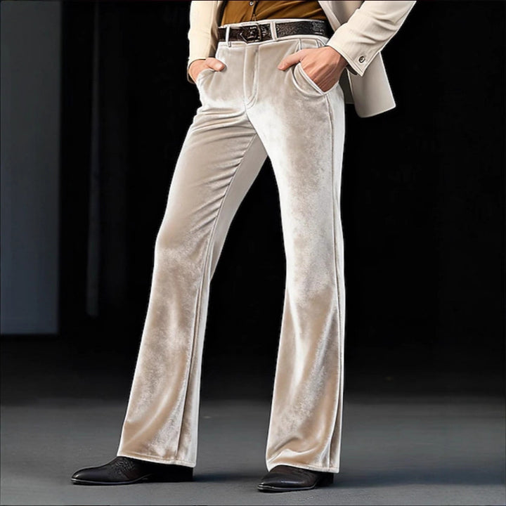 Damen Elegante Samt-Hose mit hohem Bund, ausgestelltem Bein und Eingrifftaschen – Avélisse