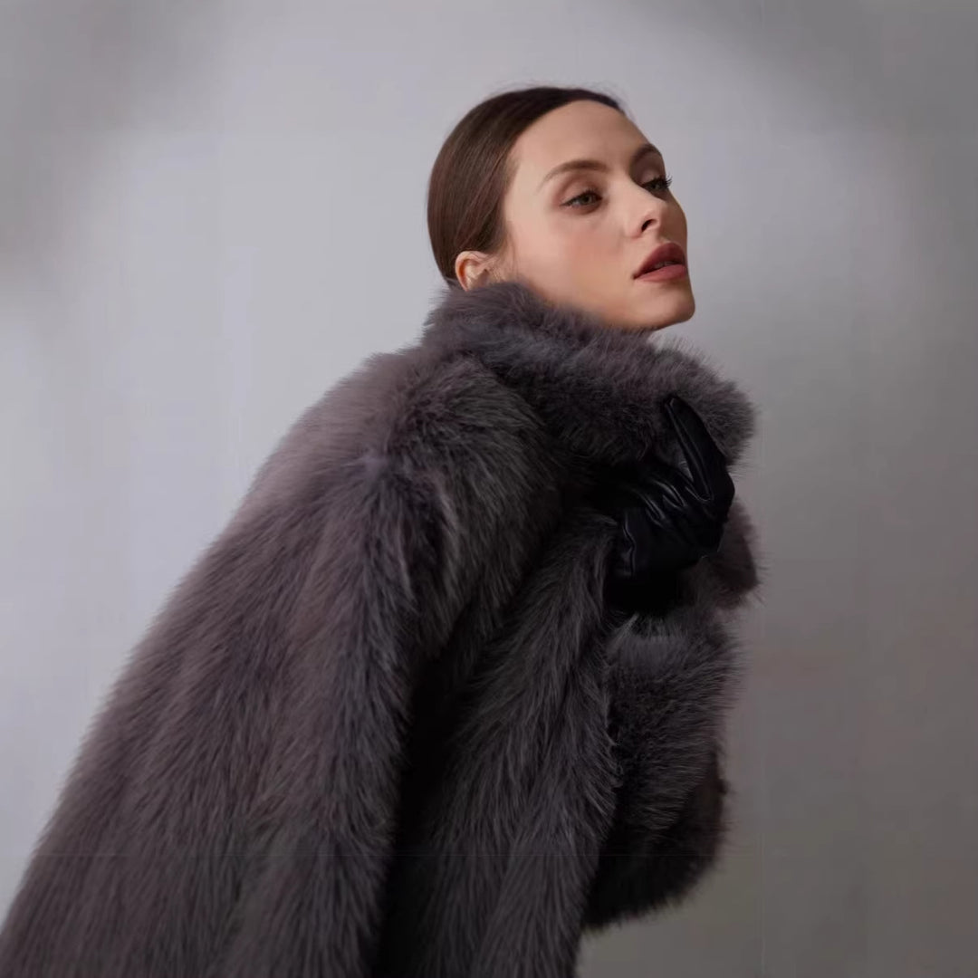 Damen Kurze Boxy‑Kunstpelzjacke mit extraweichem Hochflor und voluminösem Schalkragen Echo Archiv
