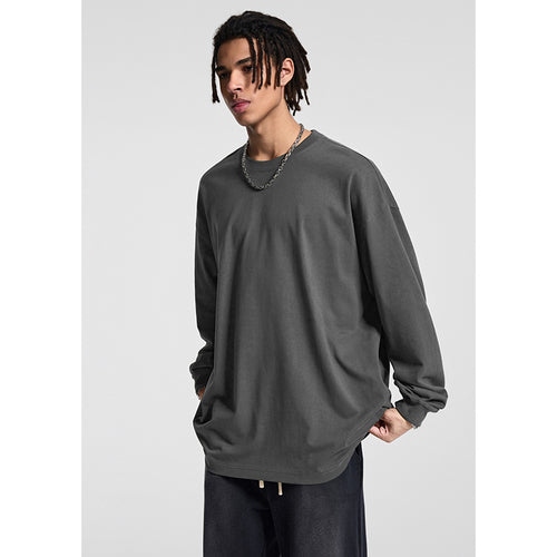 Herren Oversize-Langarmshirt mit überschnittener Schulter und Rundhalsausschnitt Echo Archiv