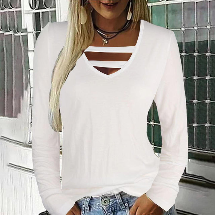 Damen Figurumspielendes V‑Ausschnitt‑Longsleeve mit dekorativen Dekolleté‑Bändern – Avérine