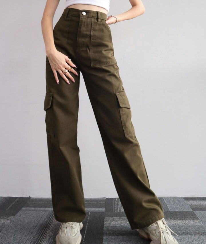 Damen Cargohose mit hoher Taille, geradem Bein und aufgesetzten Pattentaschen Echoarchiv