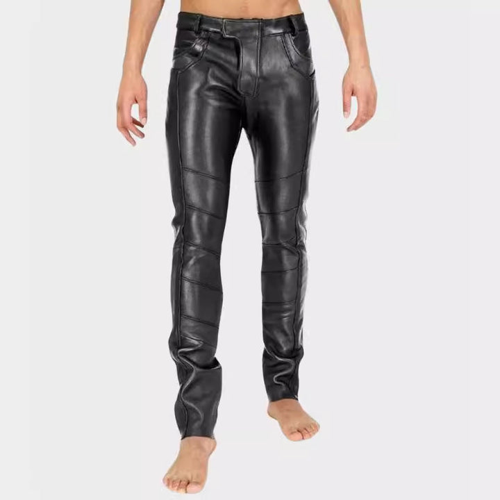 Echoarchiv | Herrenhose mit maßgeschneidertem Schnitt und funktionalen Taschen