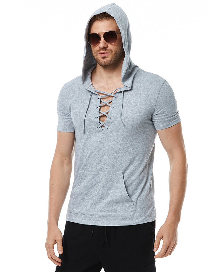 Herren Kapuzen-T-Shirt mit innovativem Schnürdesign und praktischer Kängurutasche Echoarchiv