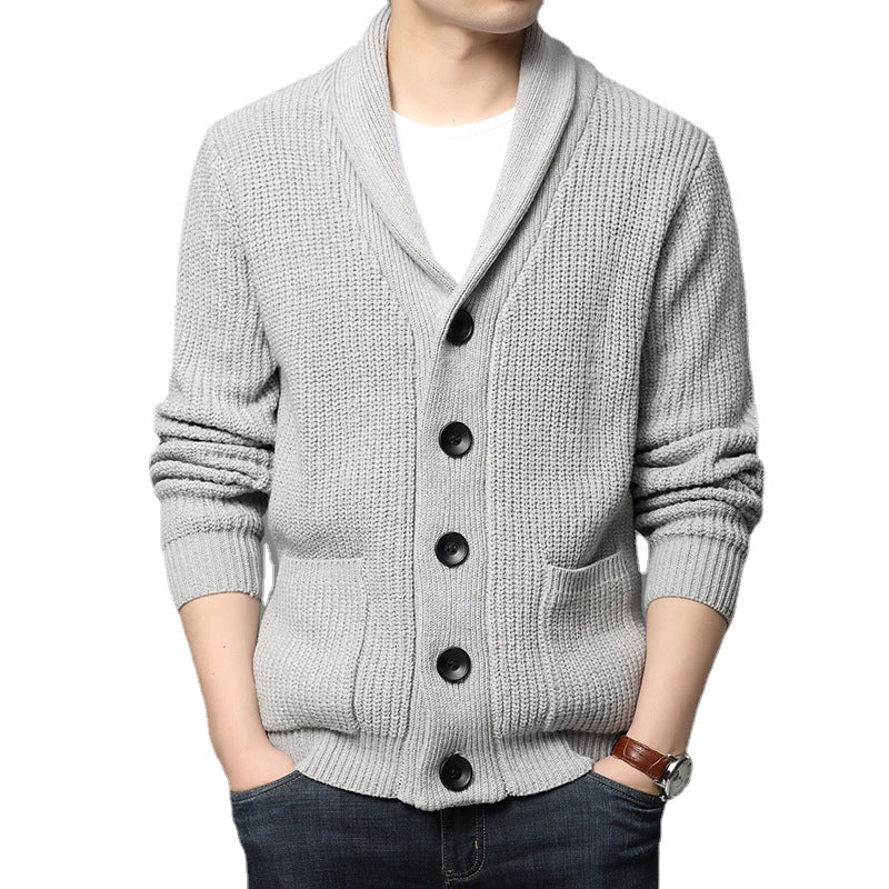 Herren Grobstrick-Cardigan mit Schalkragen, aufgesetzten Taschen und Knopfleiste Echo Archiv
