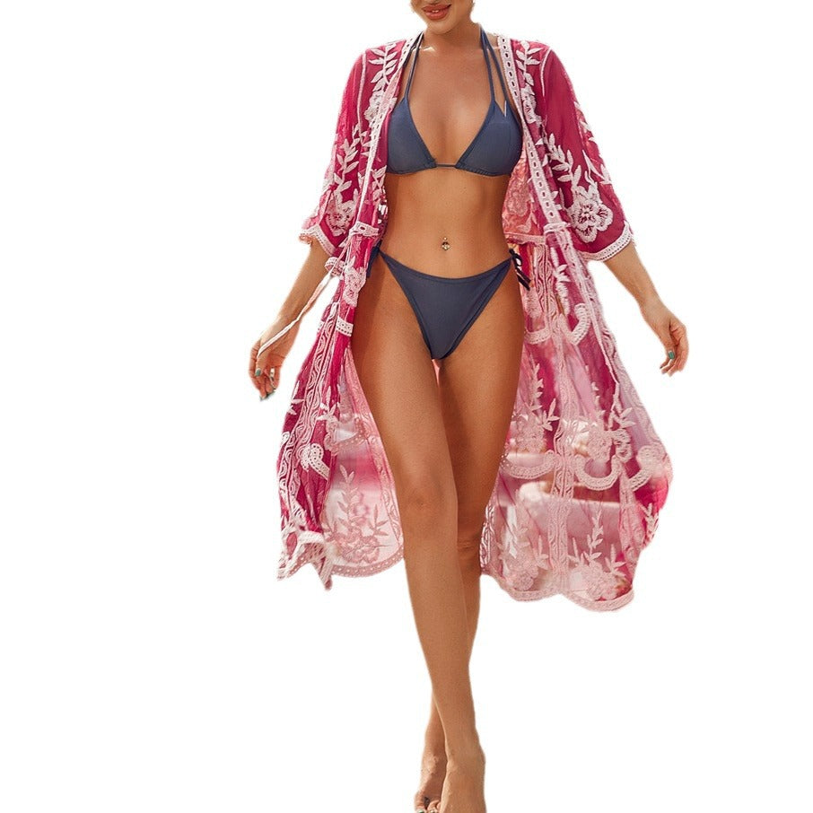 Damen elegante Häkel-Strandrobe mit voluminösen Ärmeln und floralem Design Echo Archiv