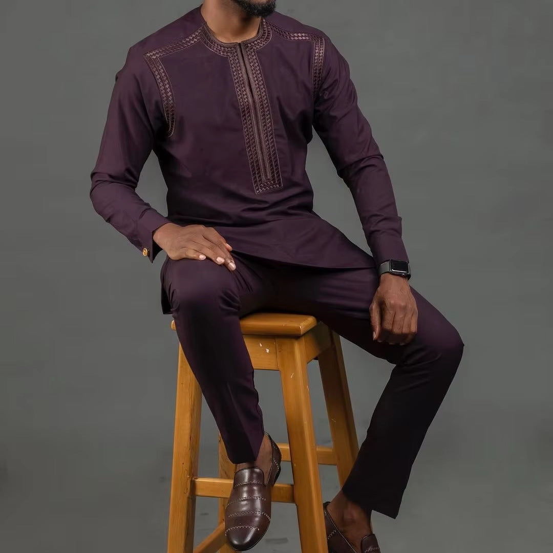 Herren traditionelles Kaftan-Outfit mit eleganten Stickereien Echoarchiv