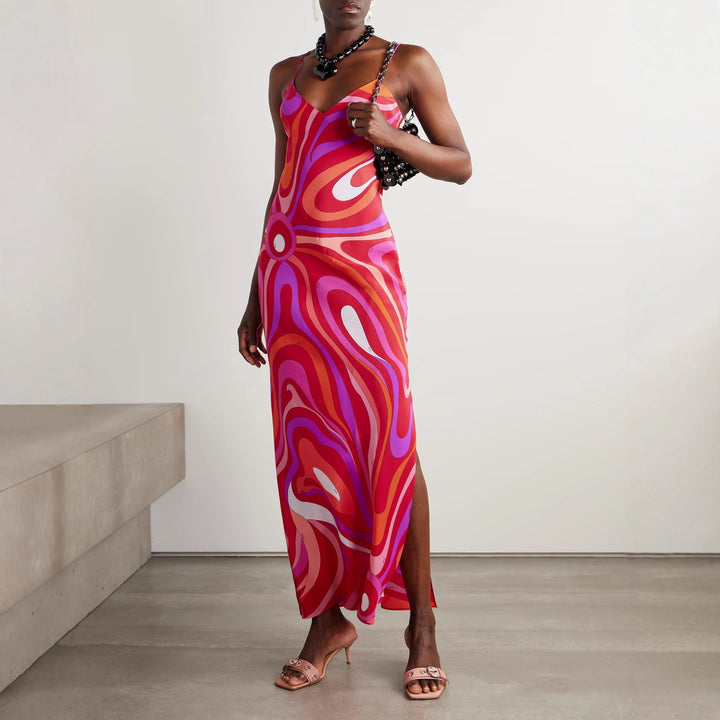 Damen nan elegantes Slip-Maxikleid mit V-Ausschnitt, filigranen Spaghettiträgern und retro-grafischem Allover-Print Echo Archiv