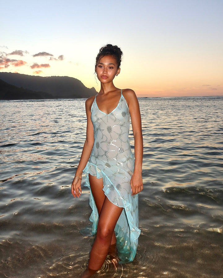 Damen Strandkleid mit transparentem Finish und asymmetrischem Saum Echo Archiv