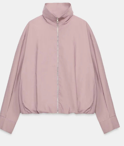 Damen Kurzblouson im Boxy‑Cut mit hohem Stehkragen, verdecktem Reißverschluss und elastischem Saum Echo Archiv