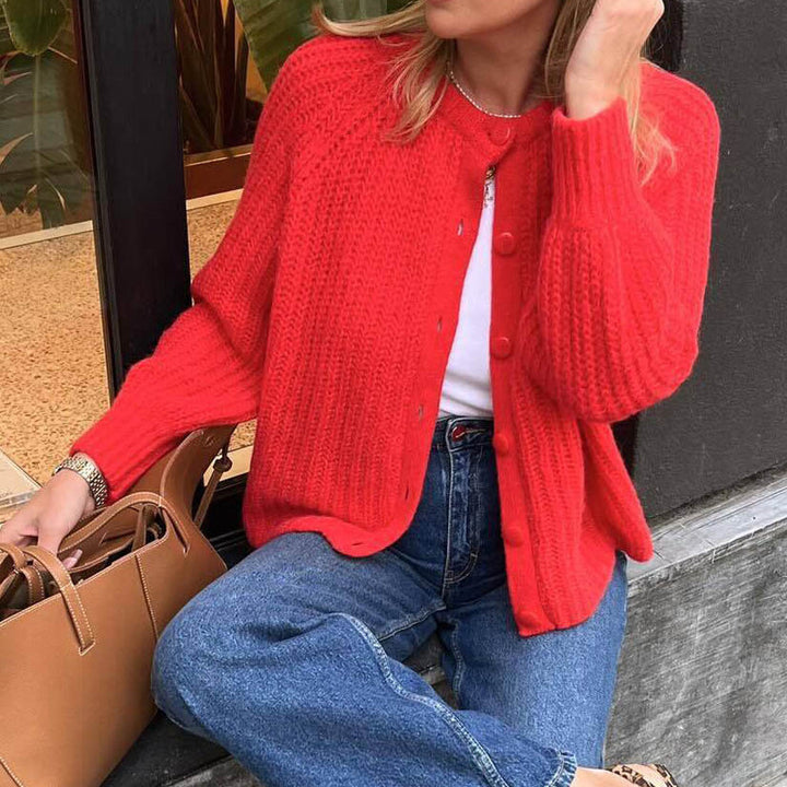 Damen Oversize Mohair-Effekt Strickjacke mit Rippenstruktur und Rundhalsausschnitt – Veloura