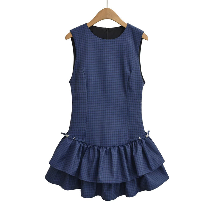 Damen Sommerkleid mit voluminösem Rüschenrock und modernem Karomuster Echo Archiv