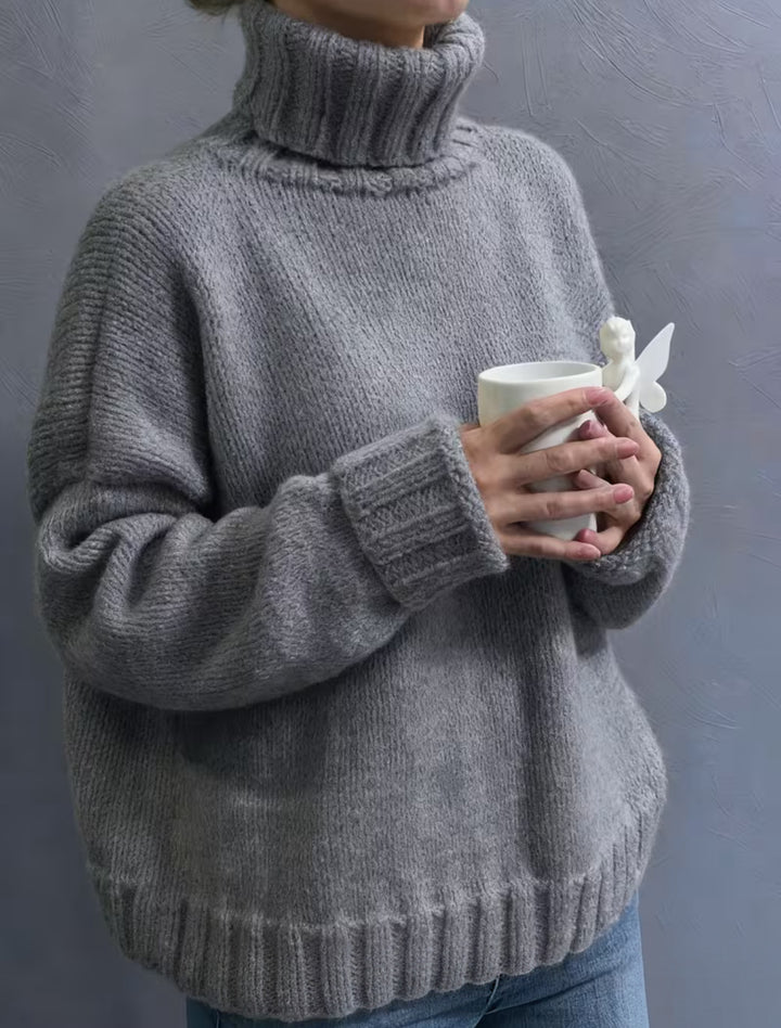 Damen Oversize-Rollkragenpullover im Fluffy-Mix mit breiten gerippten Bündchen – Mavelle