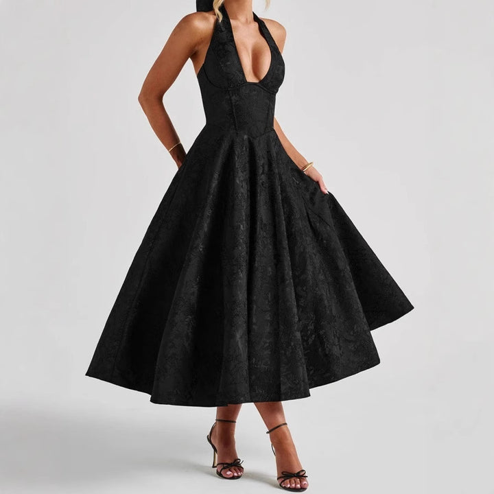 Damen Elegantes Halterneck-Ballkleid mit fließendem Rock Echo Archiv