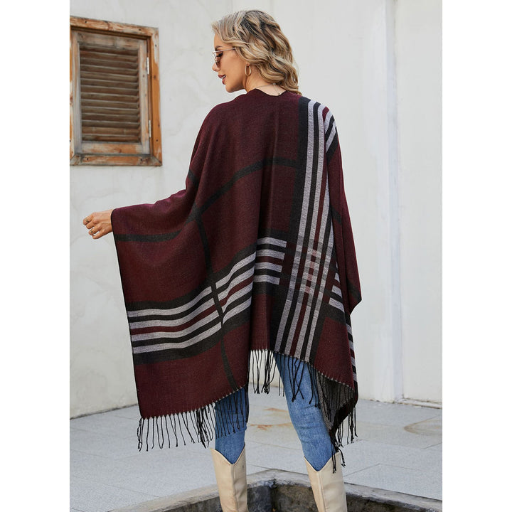 Damen Kastiger Ruana-Überwurf mit Fransen und diagonalem Streifenjacquard Echo Archiv