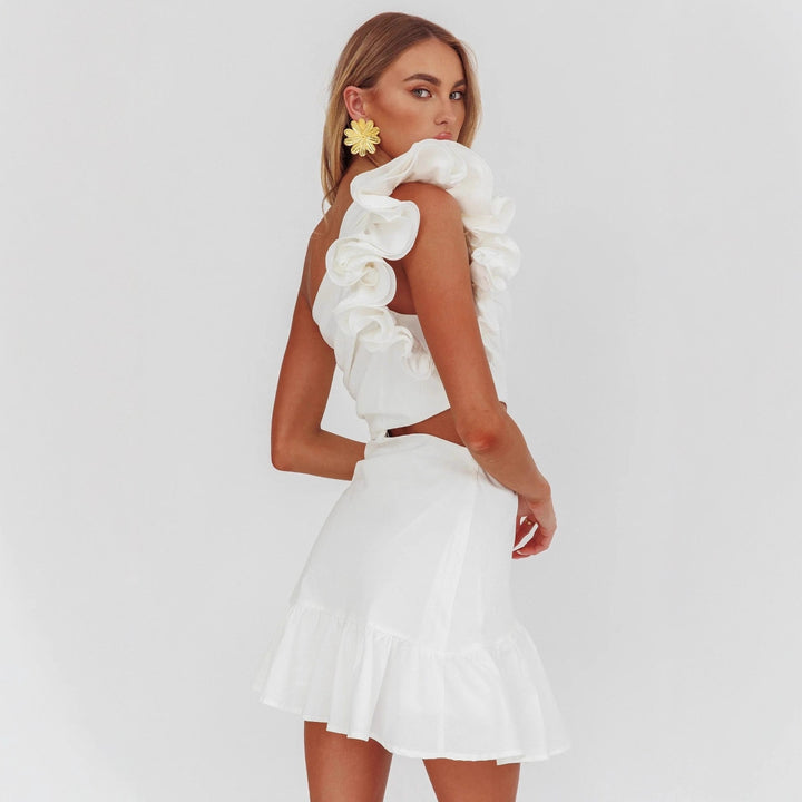 Damen Elegantes Cut-Out Kleid mit Rüschendetails Echo Archiv