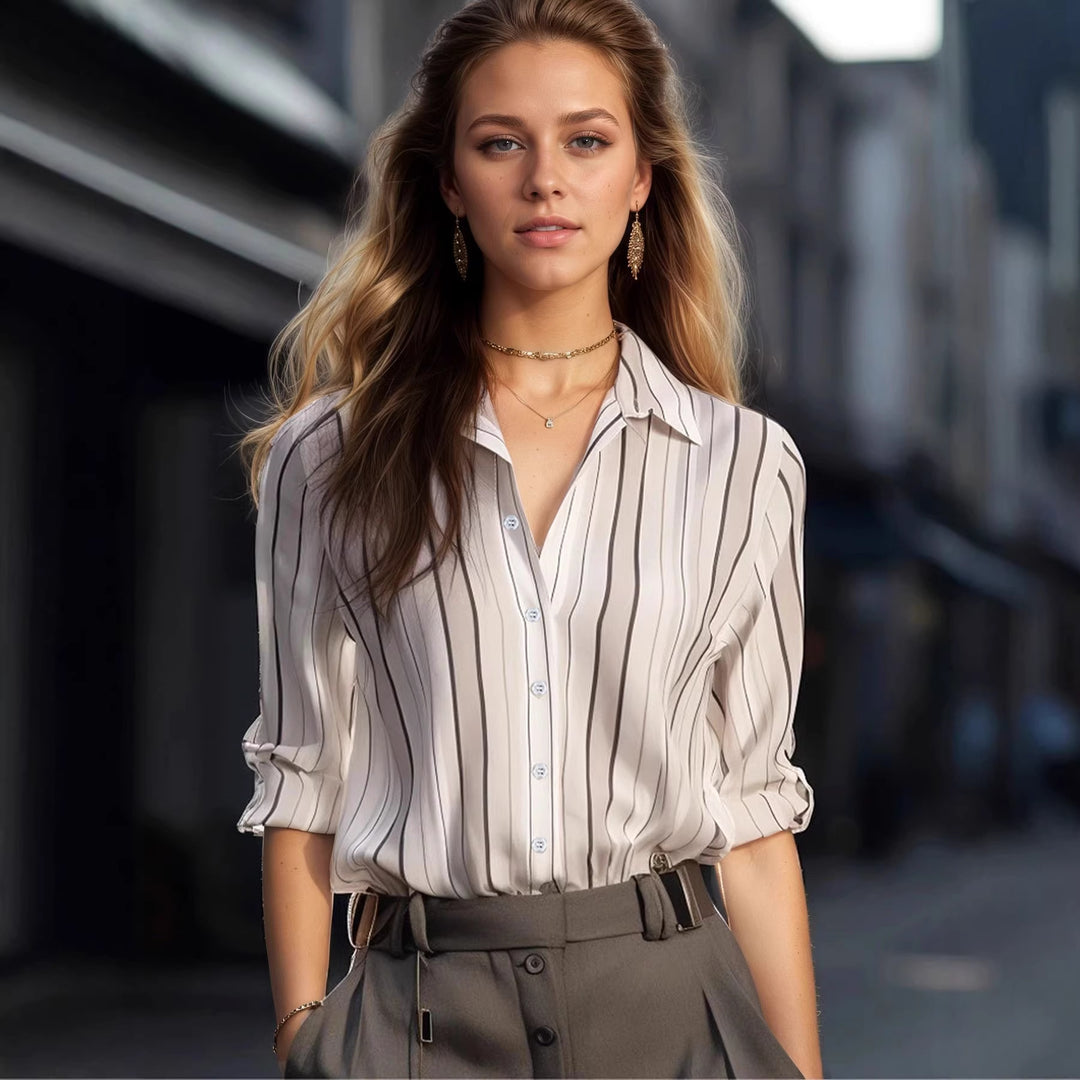 Damen Langarm-Bluse mit feinen Streifen und klassischem Kragen Echo Archiv