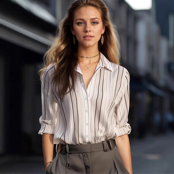 Damen Langarm-Bluse mit feinen Streifen und klassischem Kragen Echo Archiv