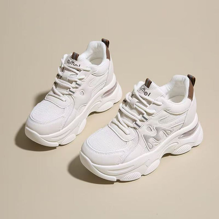 Damen Sportliche Chunky Sneakers mit luftiger Mesh-Oberfläche und ausgeprägtem Profil Echo Archiv