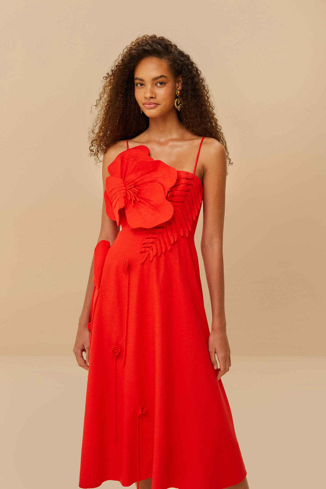 Damen Midi-Kleid mit kunstvollen Rüschendetails und verstellbaren Spaghettiträgern Echo Archiv