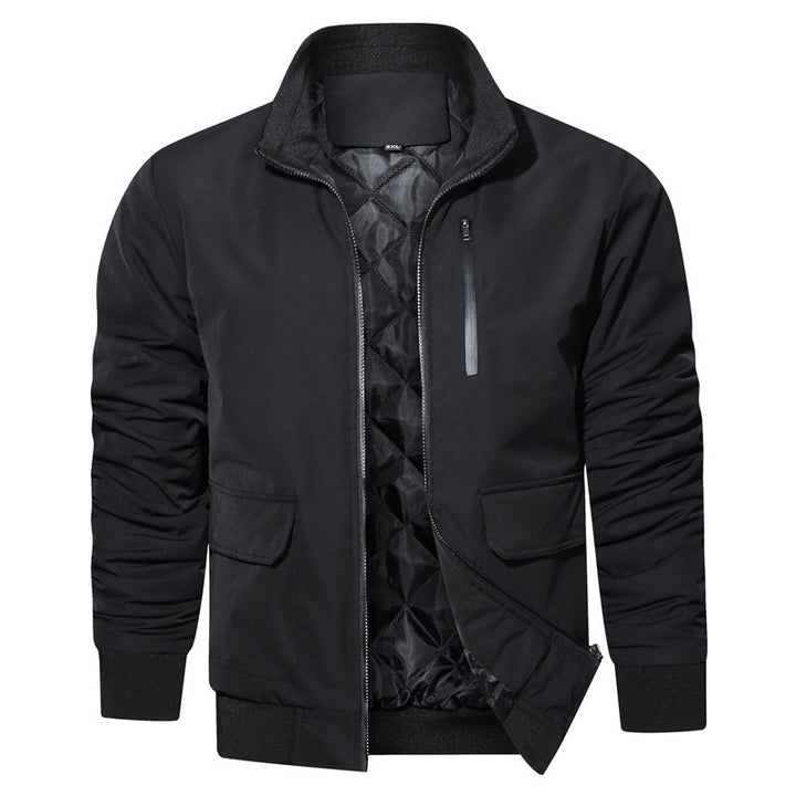 Herren leichter Utility-Bomberjacke mit geripptem Bund, Reißverschluss-Brusttasche und Pattentaschen Echoarchiv