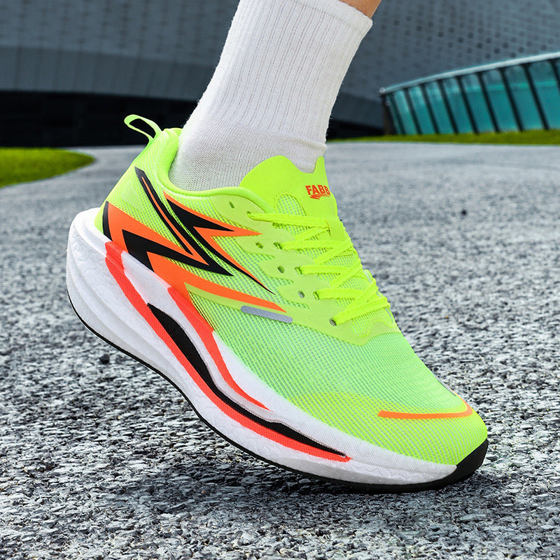 Unisex gepolsterte Straßenlaufschuhe mit rocker-Zwischensohle, energierückführender Dämpfung und atmungsaktivem Mesh-Upper – Tavélo