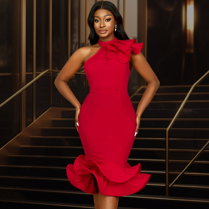Damen Elegantes Abendkleid mit asymmetrischem Design und voluminösem Rüschenakzent Echo Archiv
