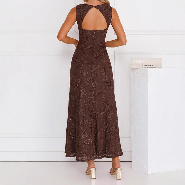 Damen Elegantes Maxikleid mit floralen Spitzenapplikationen Echo Archiv
