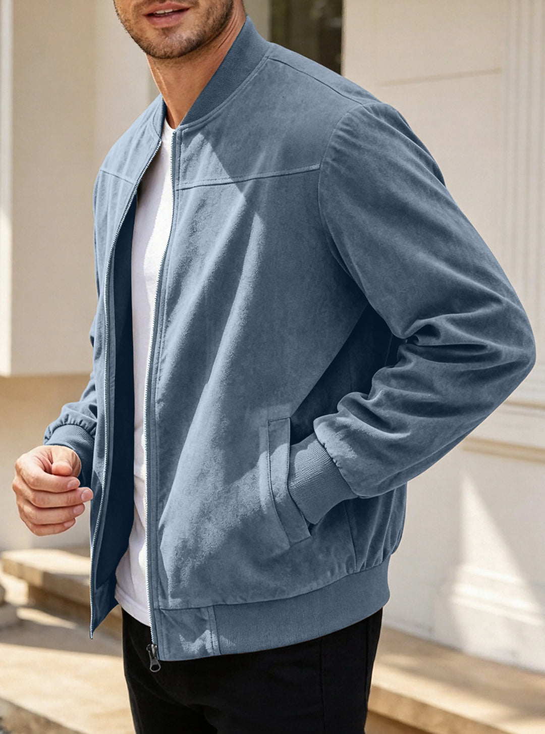 Herren Leichte Bomberjacke im Velours-Look mit Reißverschluss und Rippbündchen Echoarchiv