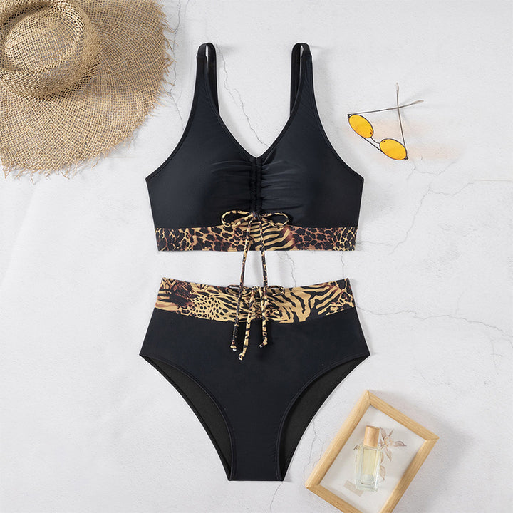 Damen hochgeschnittener Bikini mit dekorativem Rüschendetail Echo Archiv