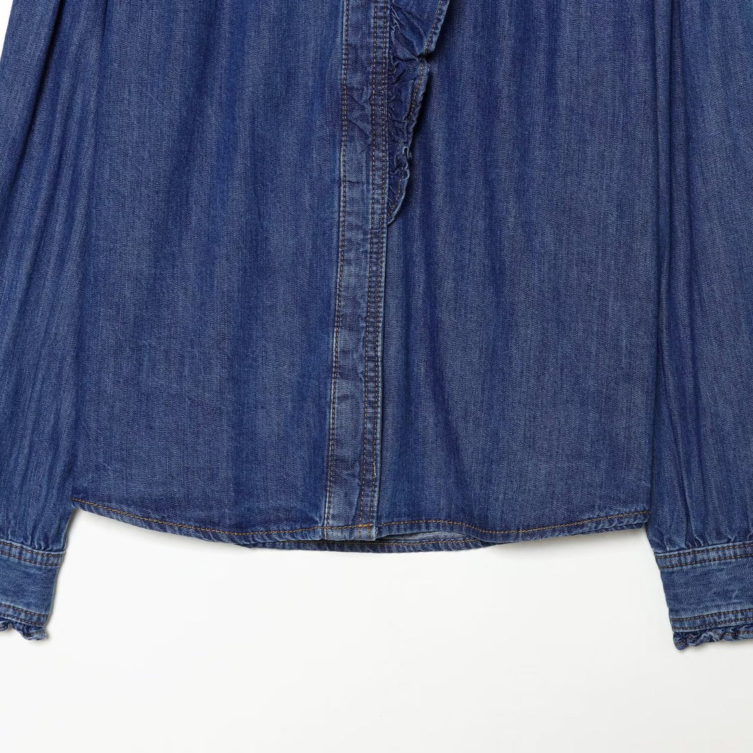 Damen Denim-Bluse mit Rüschenknopfleiste und Stehkragen Echoarchiv