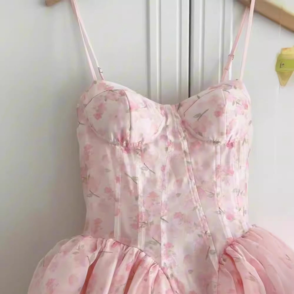 Damen Cocktailkleid mit trägerlosem Oberteil und schwingendem Tüllrock Echo Archiv