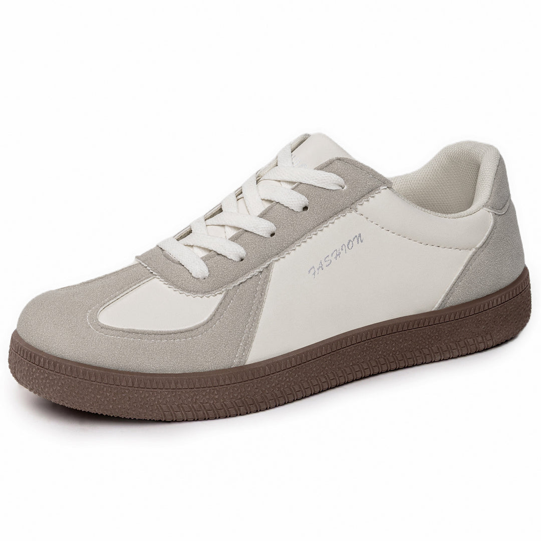 Damen nan retro-inspirierter Freizeit-Sneaker mit Veloursleder-Overlays, gepolsterter Fersenpartie und profiliertem Gummiaußensohle Echo Archiv